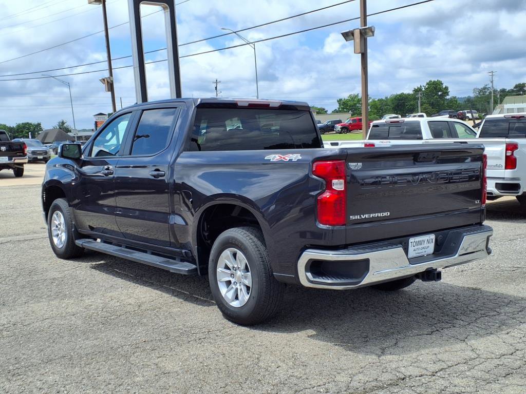 Used 2022 Chevrolet Silverado 1500 LT image 2