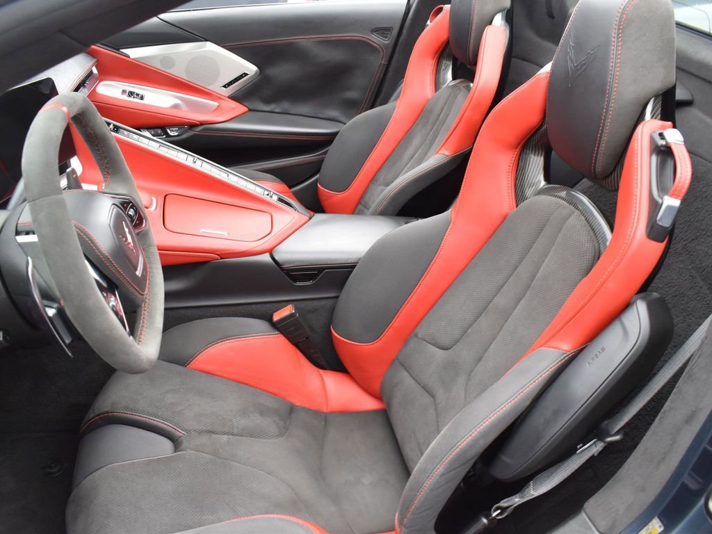 Used 2020 Chevrolet Corvette Stingray Premium Conv w/ 3LT Preferred Equipment Group image 24