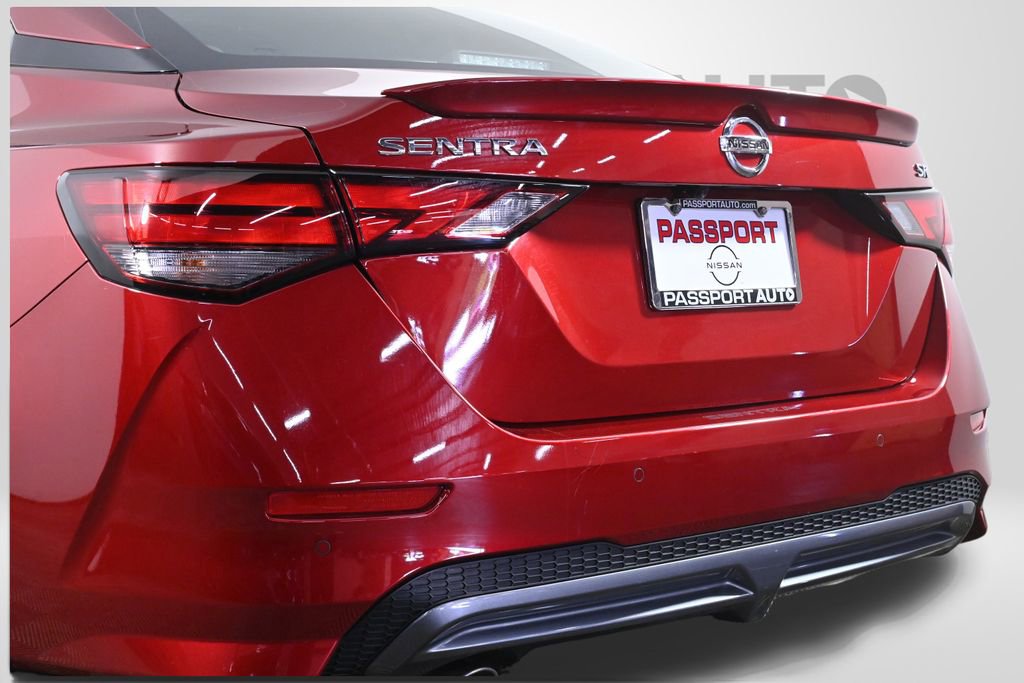 Certified 2022 Nissan Sentra SR w/ Electronics Package image 7