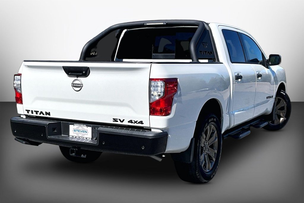Certified 2024 Nissan Titan SV w/ SV Bronze Edition Package AWD/4WD image 6