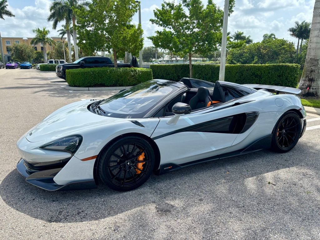 Used 2020 McLaren 600LT Spider RWD image 14