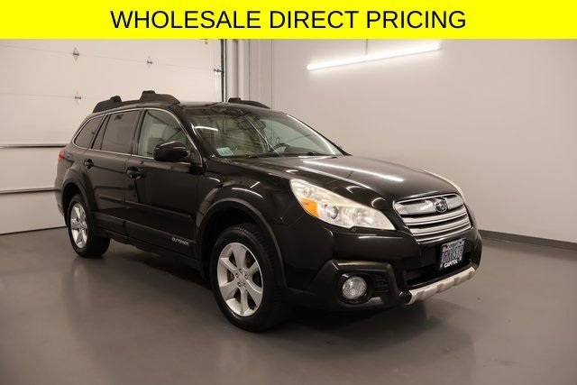 Used 2013 Subaru Outback 2.5i Premium AWD/4WD image 1