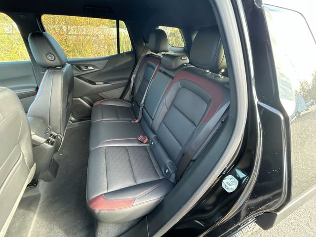 New 2026 Chevrolet Equinox RS w/ Convenience Package III AWD/4WD image 24