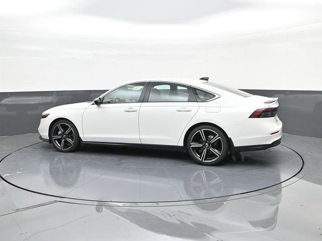 Used 2023 Honda Accord Sport image 5