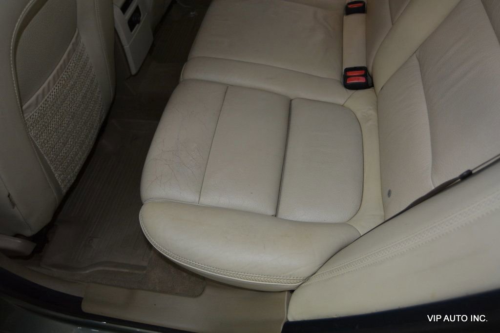 Used 2010 Volvo XC70 3.2 image 25