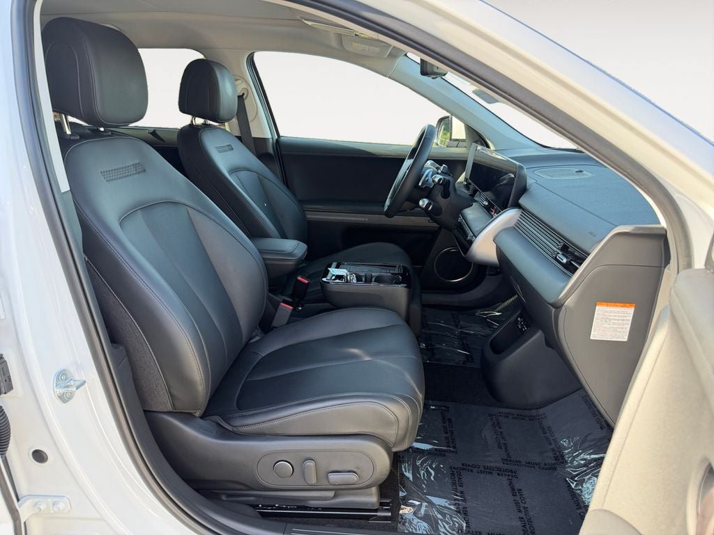 Used 2025 Hyundai Ioniq 5 Limited AWD/4WD image 24