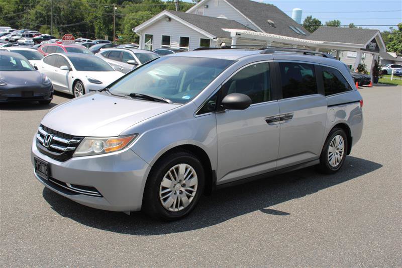 Used 2016 Honda Odyssey LX image 3
