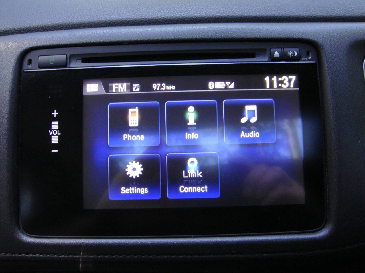 Used 2018 Honda HR-V EX image 28