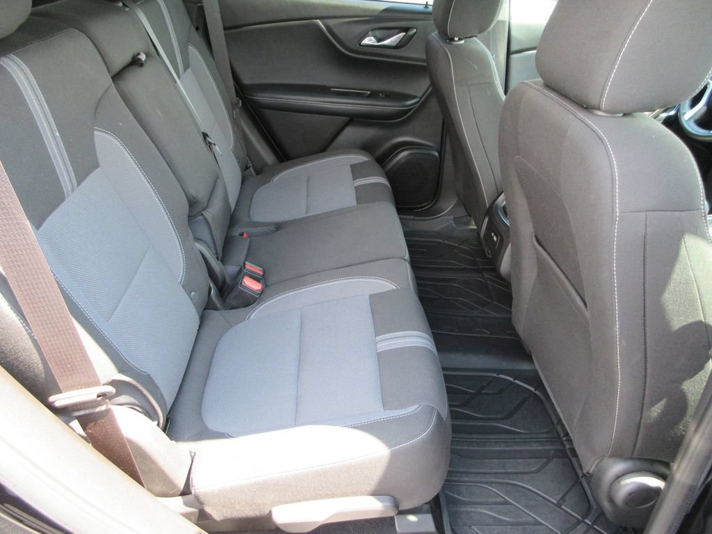 Used 2023 Chevrolet Blazer LT w/ Convenience Package AWD/4WD image 18