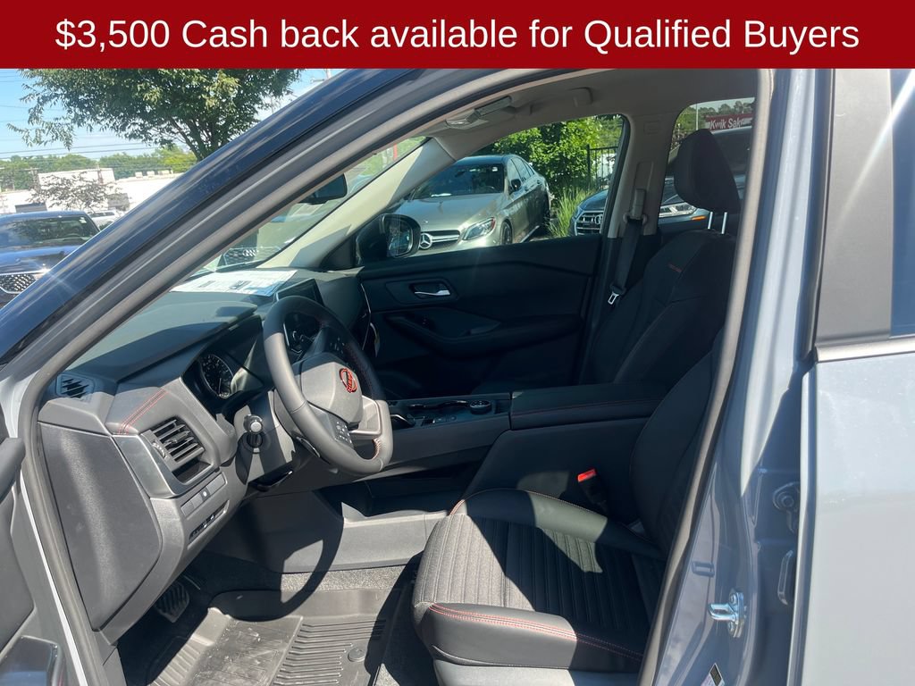 New 2026 Nissan Rogue SV AWD/4WD image 10