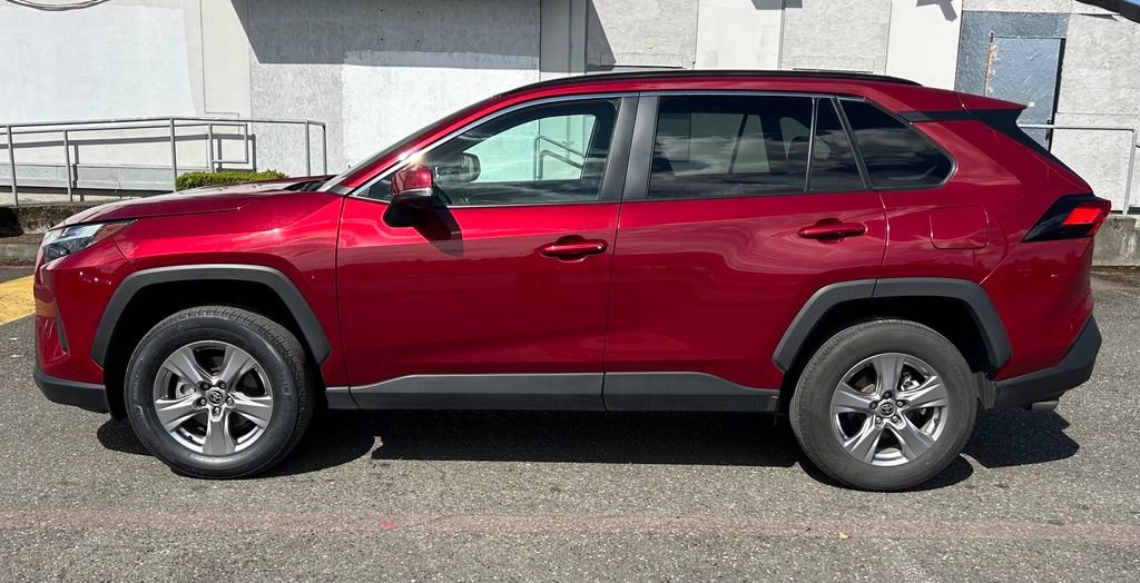 Certified 2025 Toyota RAV4 XLE w/ Convenience Package AWD/4WD image 8