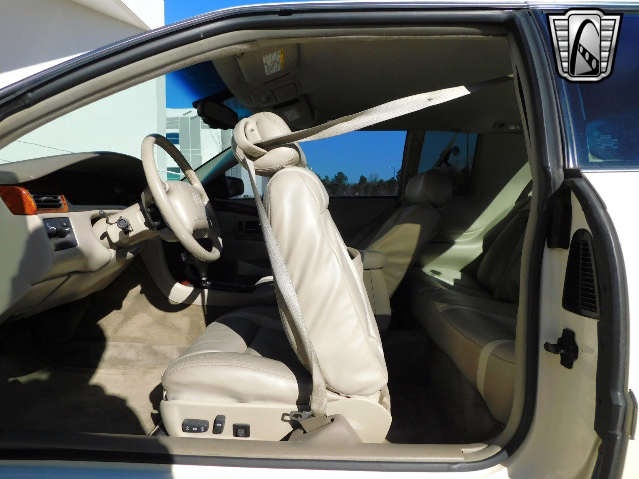 Used 2002 Cadillac Eldorado Collector's Edition image 22