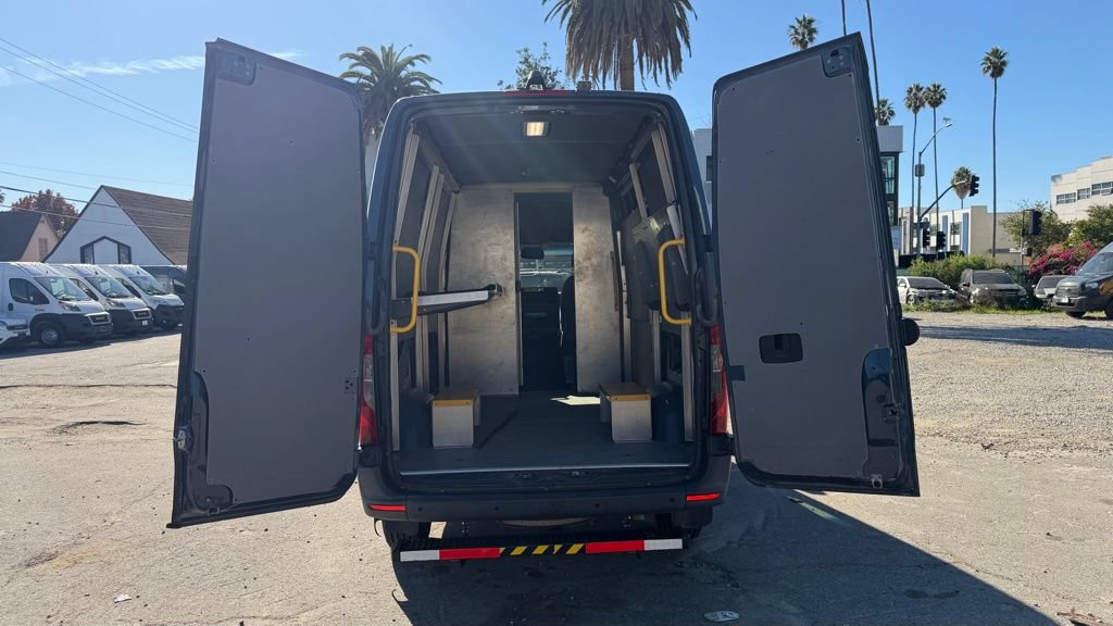 Used 2019 Mercedes-Benz Sprinter 144 image 7