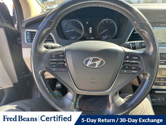Used 2017 Hyundai Sonata Limited w/ Tech Package 03 FWD image 19