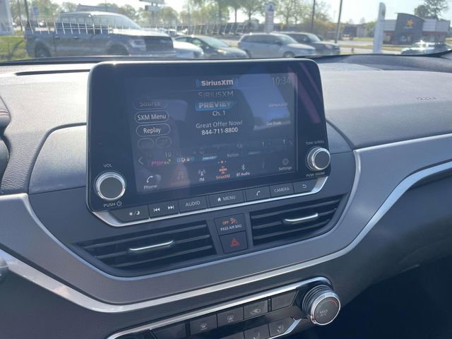 Used 2025 Nissan Altima 2.5 SR image 25