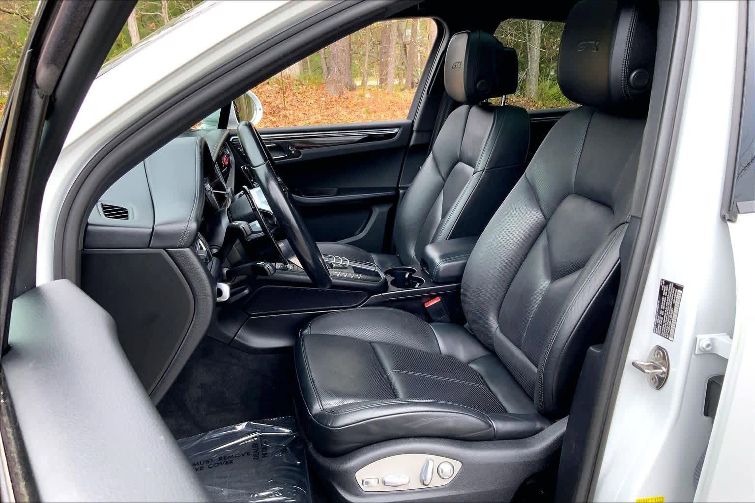 Used 2021 Porsche Macan GTS AWD/4WD image 9