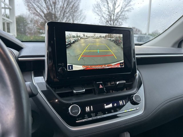 Used 2023 Toyota Corolla Cross XLE image 23