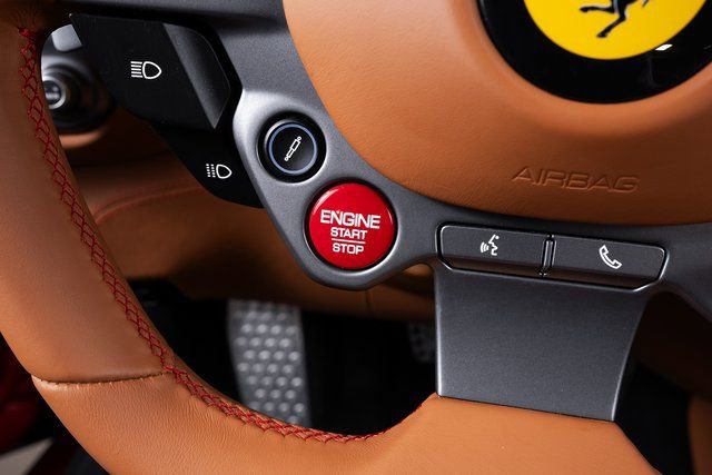 Certified 2019 Ferrari Portofino image 43