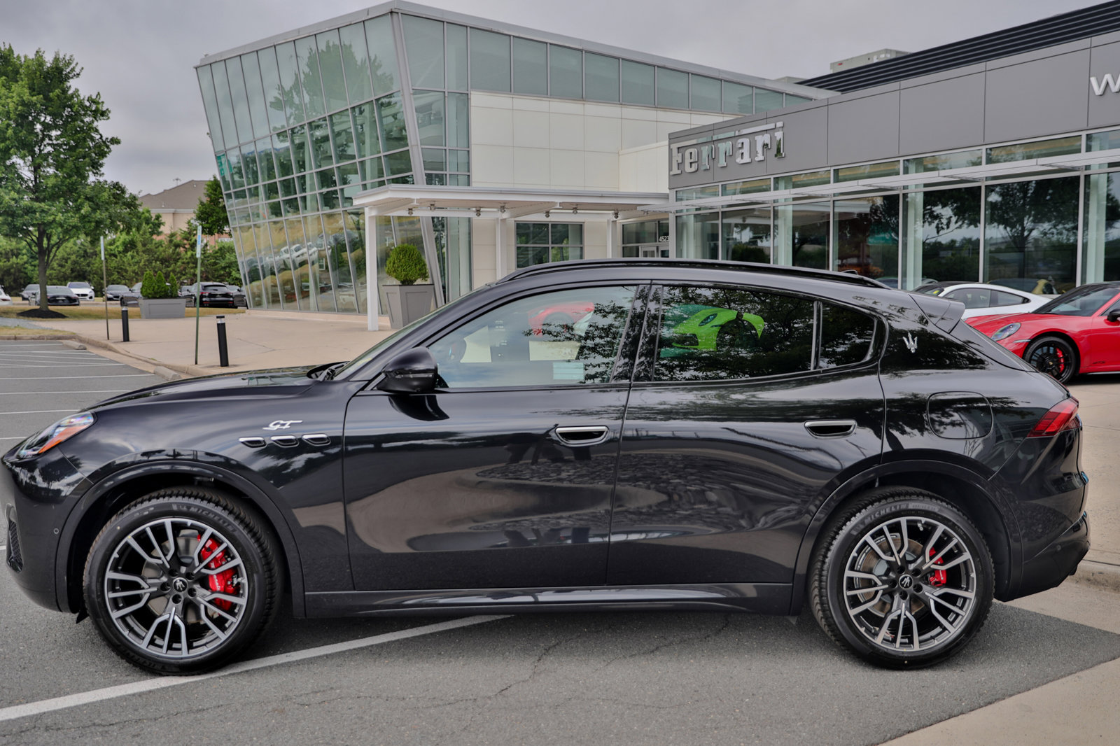 New 2024 Maserati Grecale GT image 8