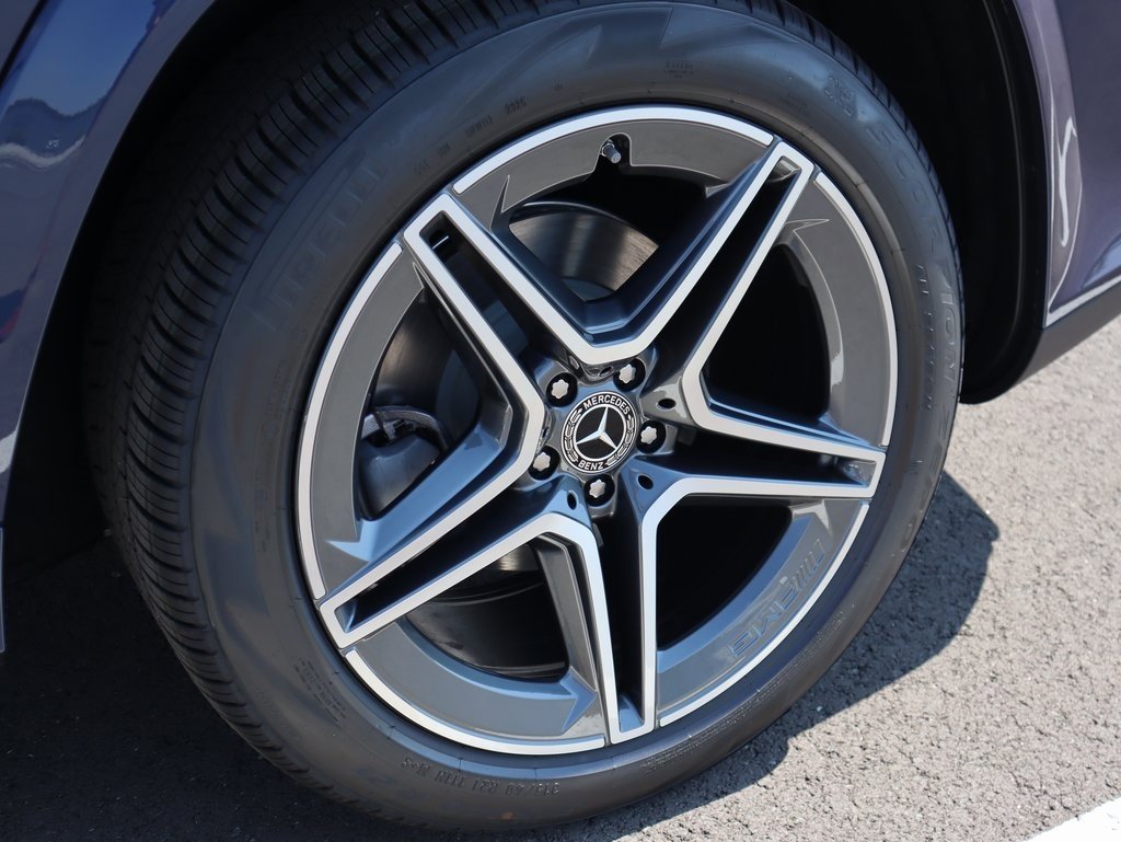 New 2026 Mercedes-Benz GLS 450 4MATIC image 50