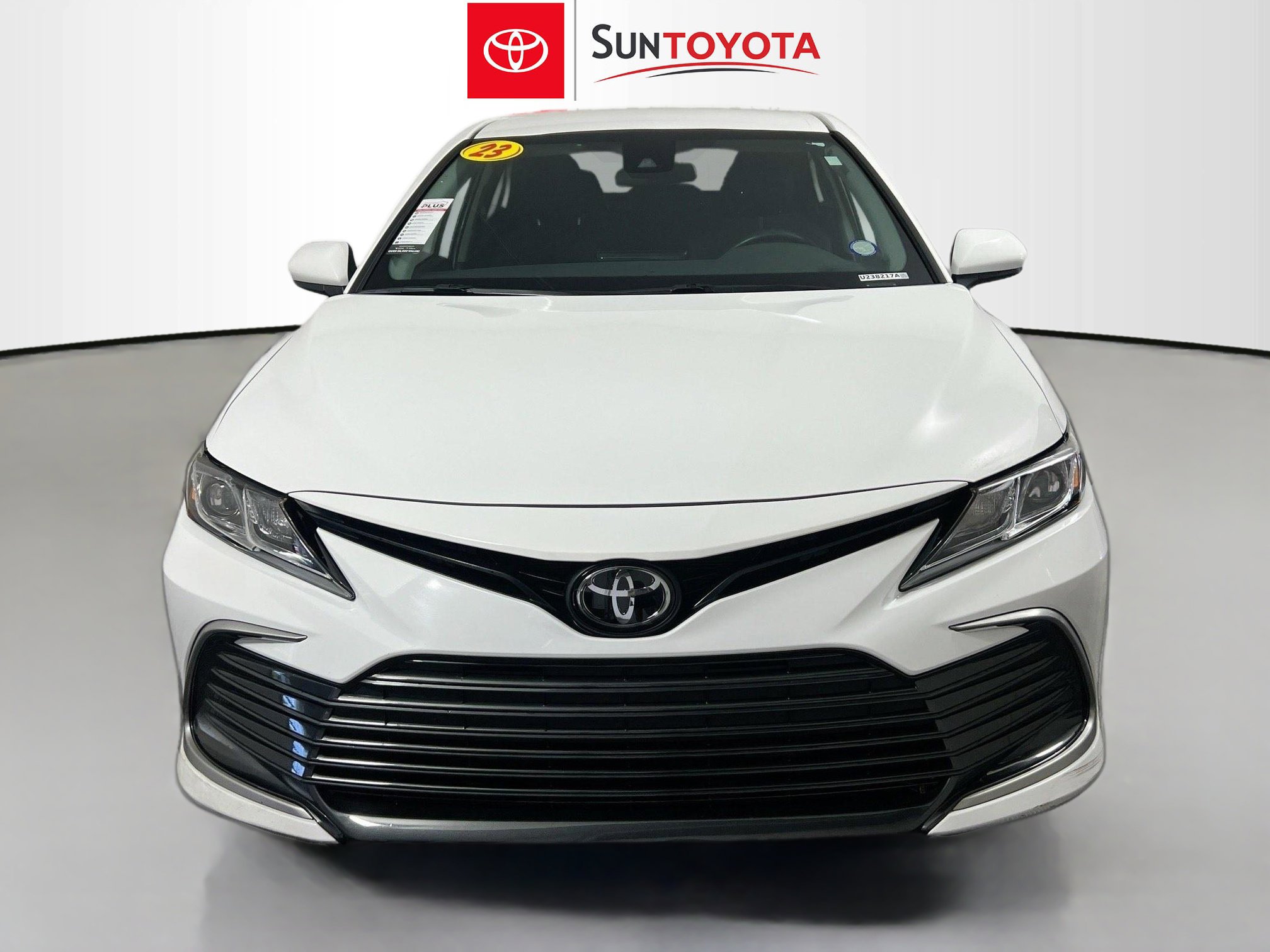 Used 2023 Toyota Camry LE image 10