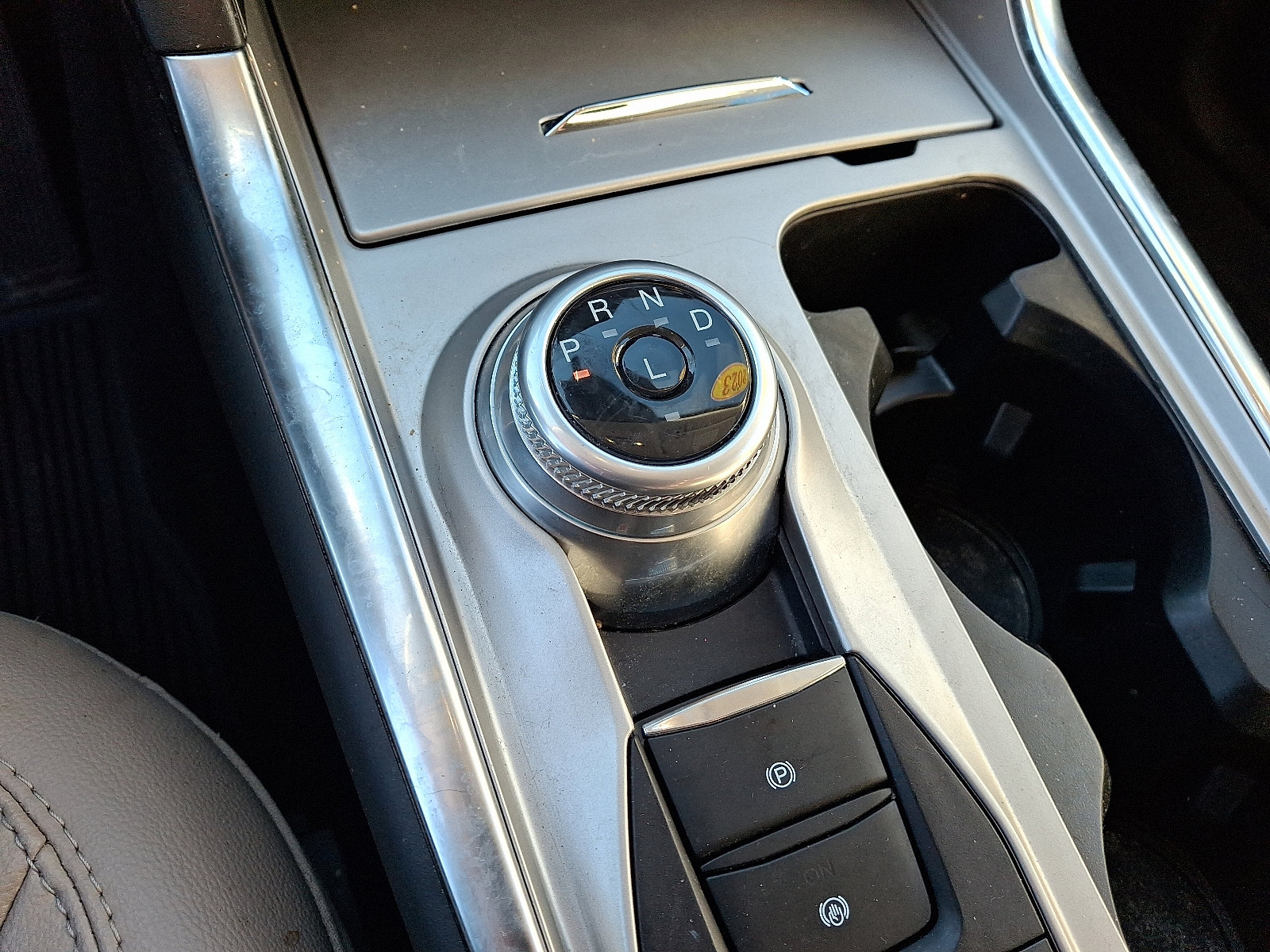 Certified 2023 Ford Explorer Limited w/ Limited Technology Package image 15