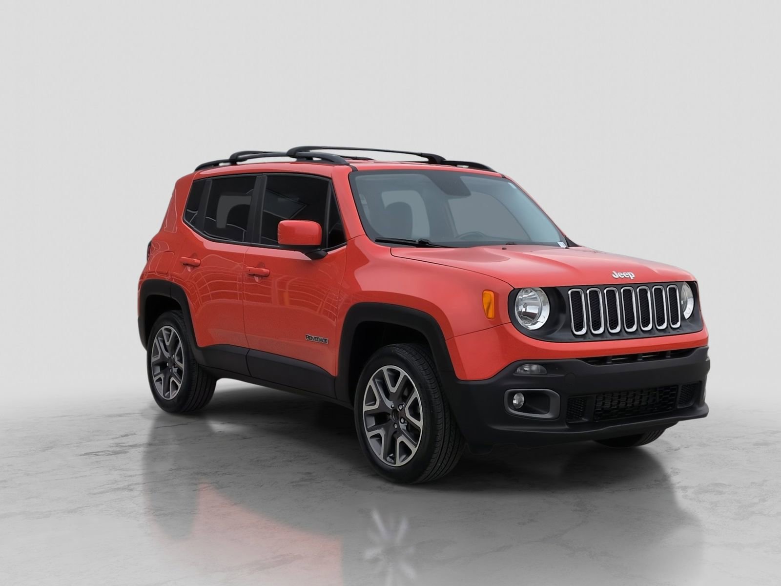 Used 2017 Jeep Renegade Latitude w/ Popular Equipment Group AWD/4WD image 10