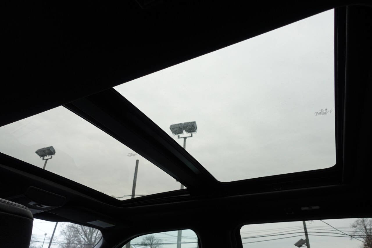 Used 2019 Ford F150 XLT w/ Equipment Group 302A Luxury image 26