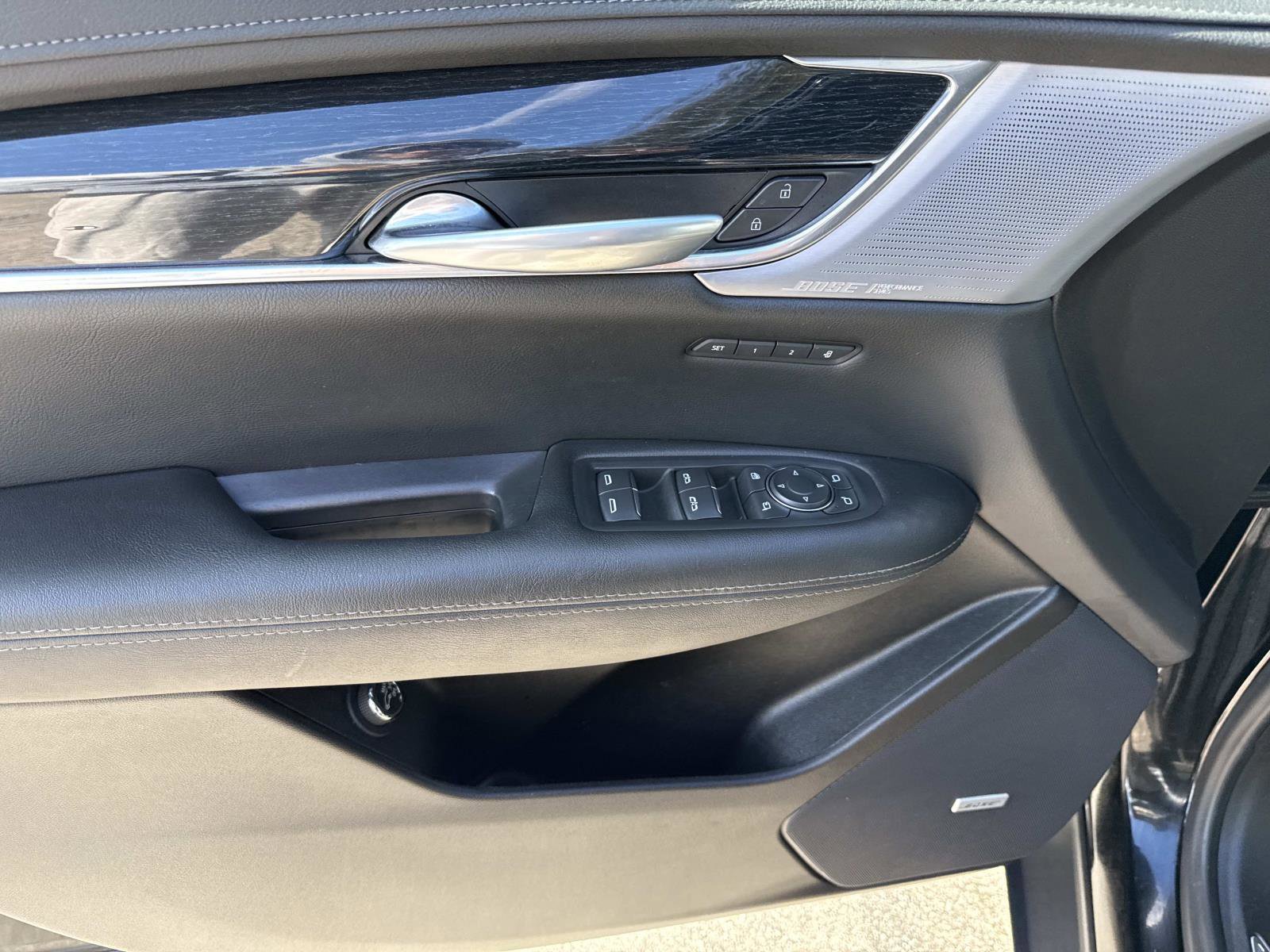 Used 2025 Cadillac XT5 Premium Luxury image 20