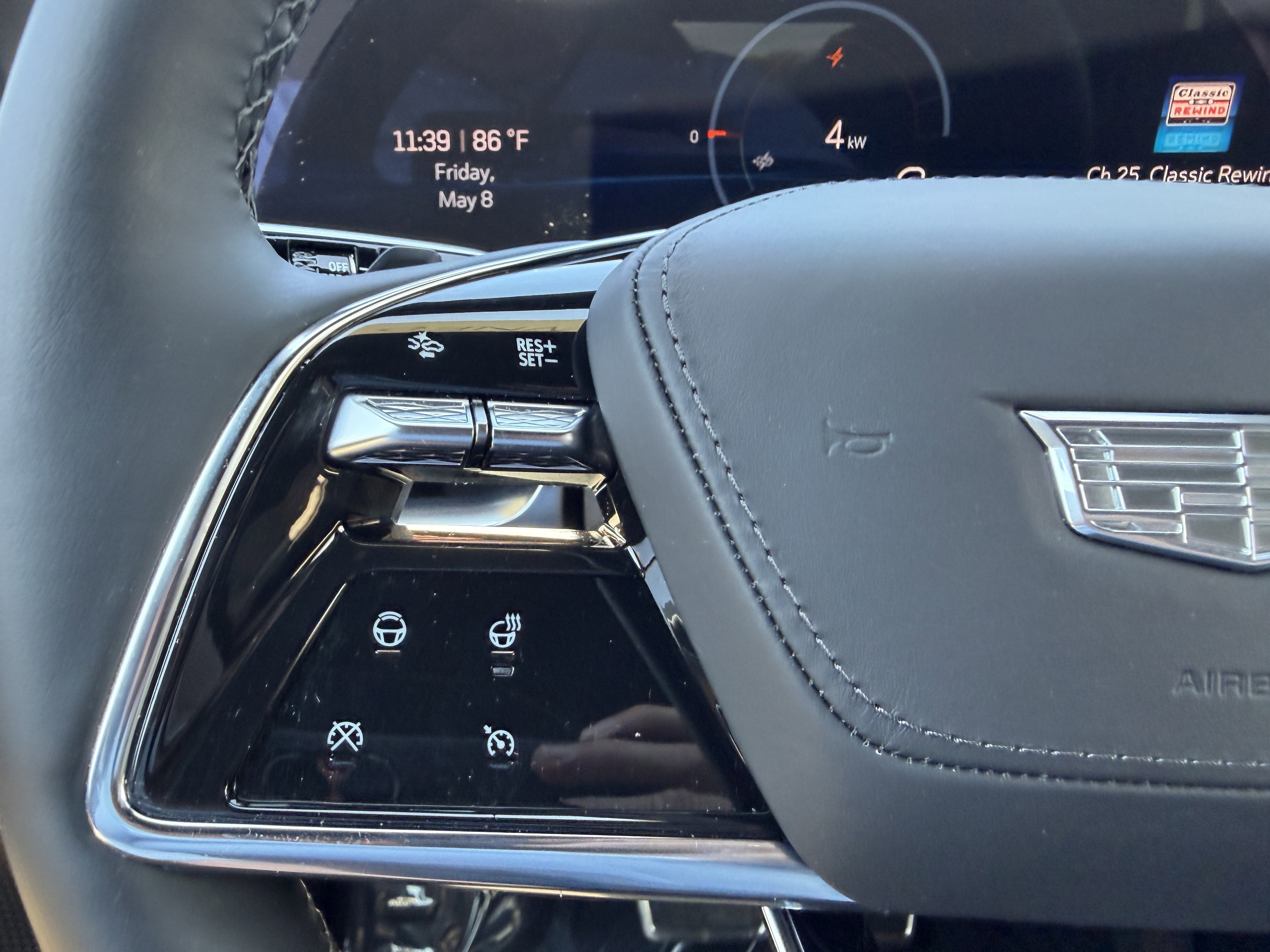 Certified 2025 Cadillac Lyriq Luxury w/ Nappa Leather Package RWD image 25