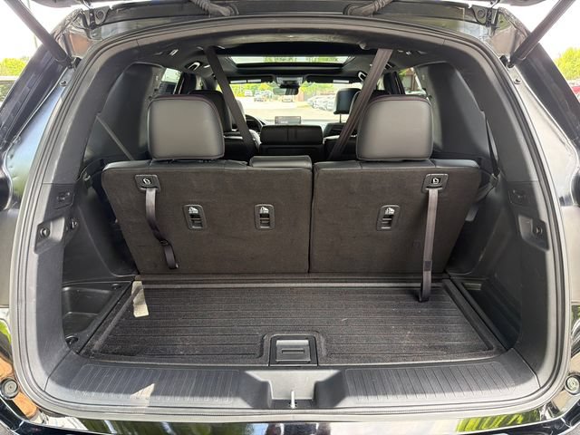 Used 2025 Honda Pilot Black Edition image 18