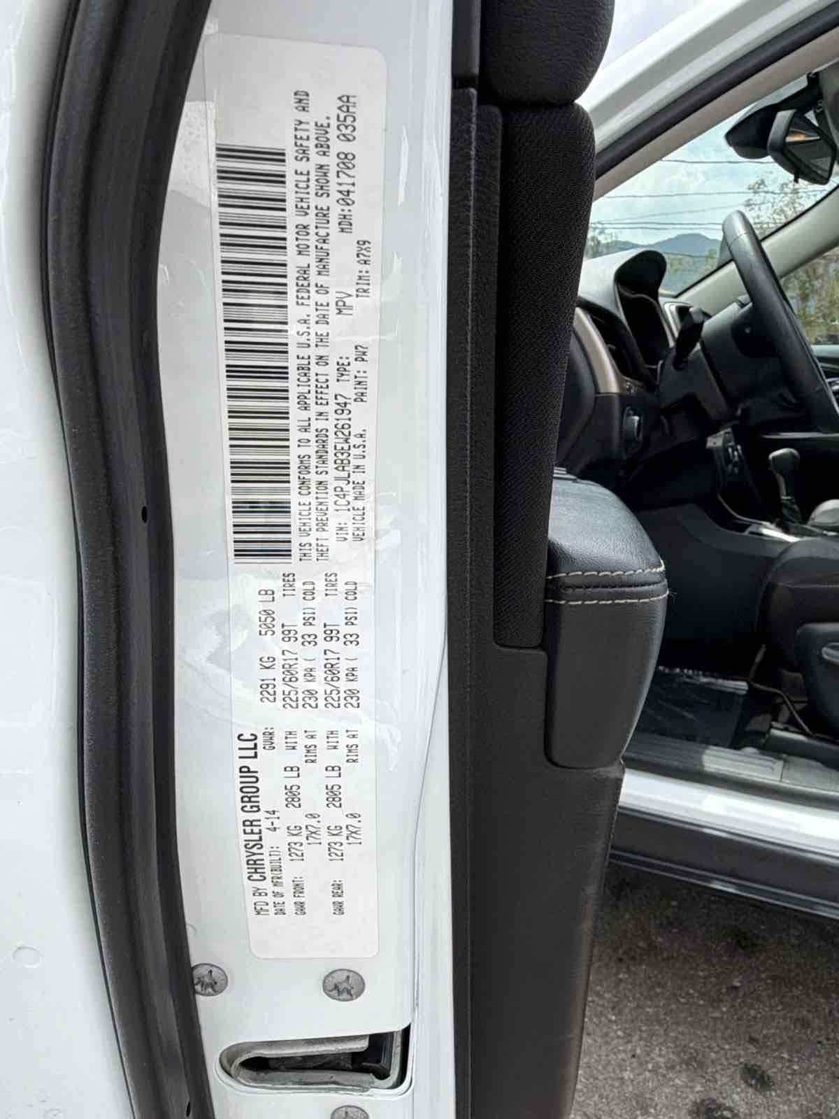 Used 2014 Jeep Cherokee Sport image 16