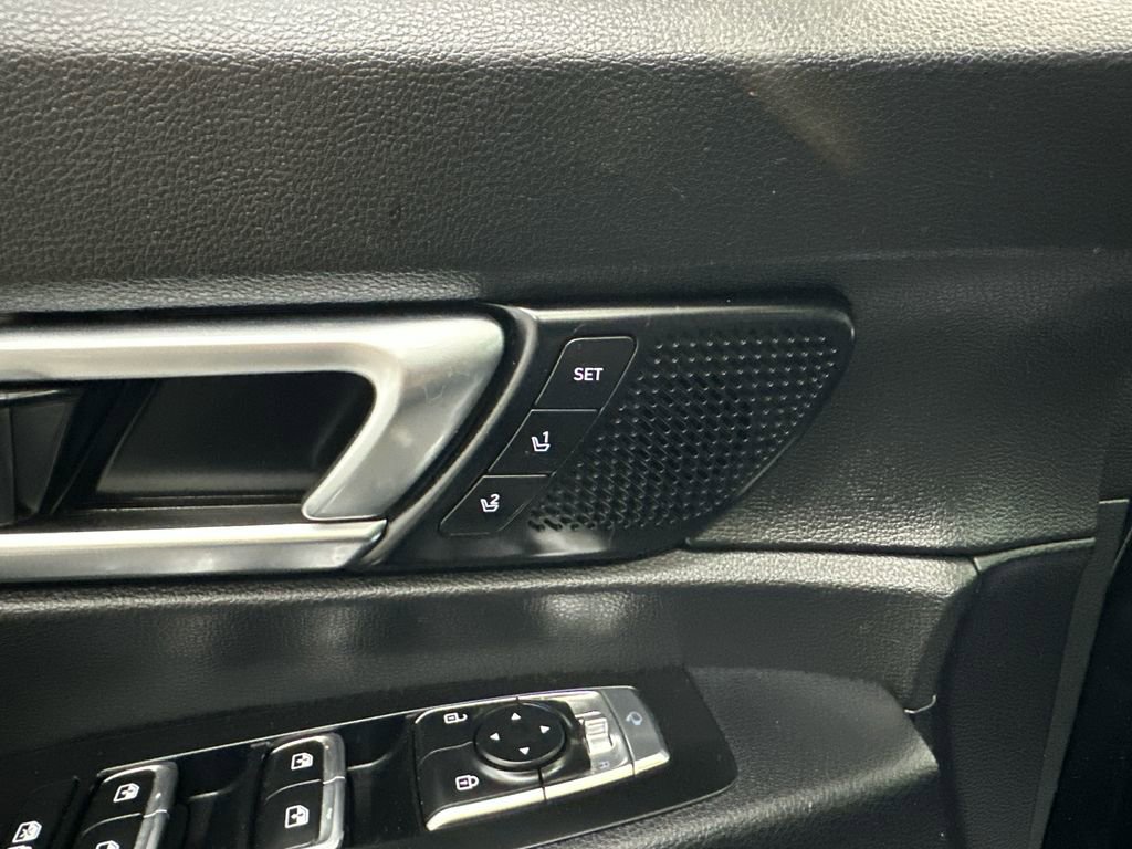 Used 2022 Kia Telluride SX FWD image 12