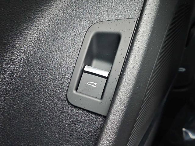 New 2026 Audi Q8 Premium Plus AWD/4WD image 17