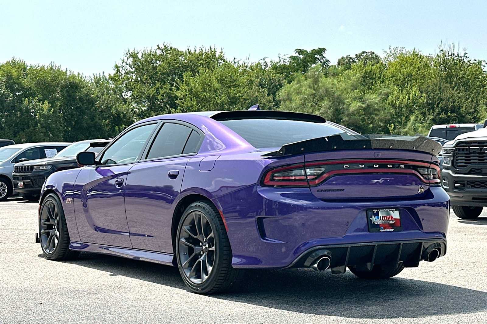 Used 2023 Dodge Charger Scat Pack RWD image 13