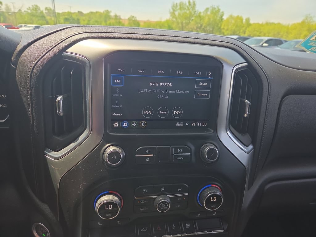 Certified 2021 Chevrolet Silverado 1500 RST w/ Rally Edition AWD/4WD image 17