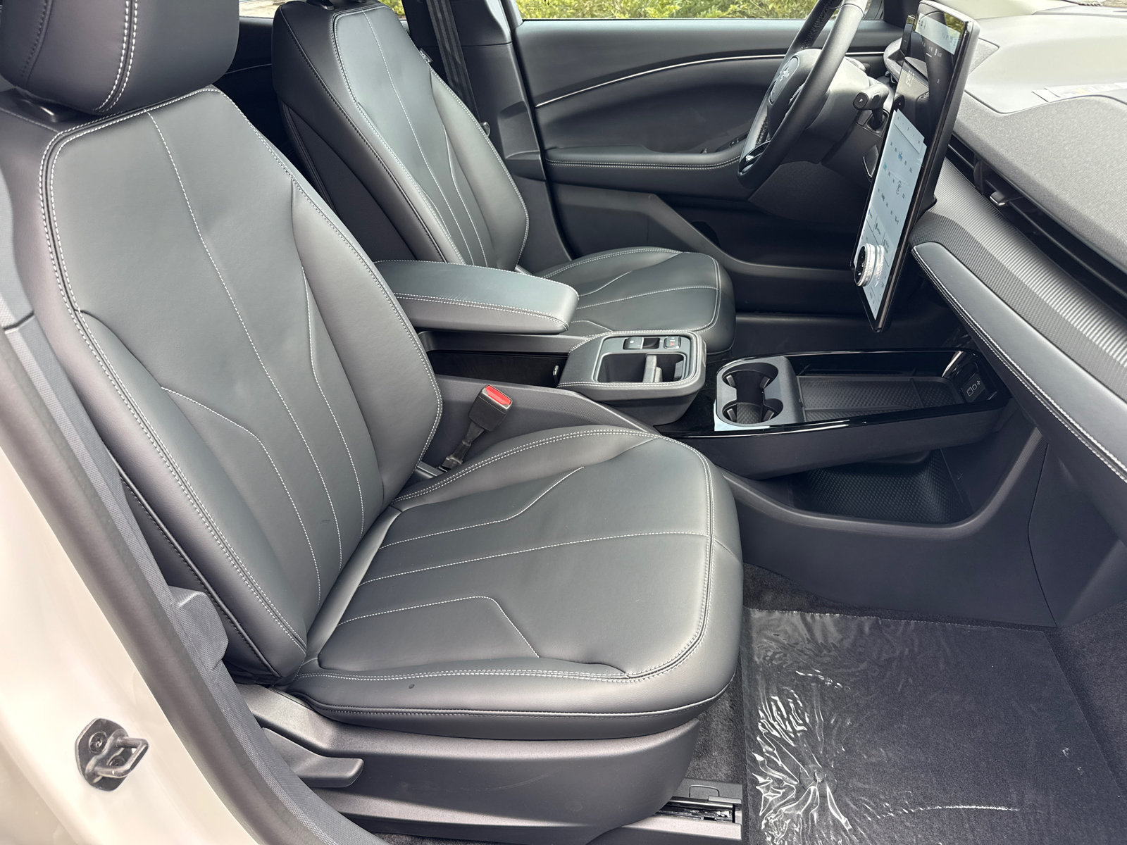 New 2026 Ford Mustang Mach-E Select w/ Comfort Package Lite RWD image 14