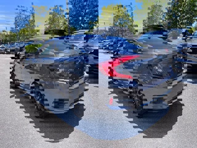 Used 2020 Honda Civic EX image 3