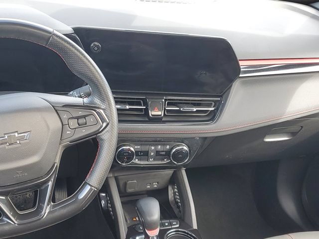 Used 2024 Chevrolet TrailBlazer RS w/ Convenience Package AWD/4WD image 14