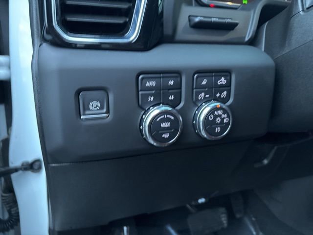 Used 2024 GMC Sierra 2500 Denali Ultimate image 17