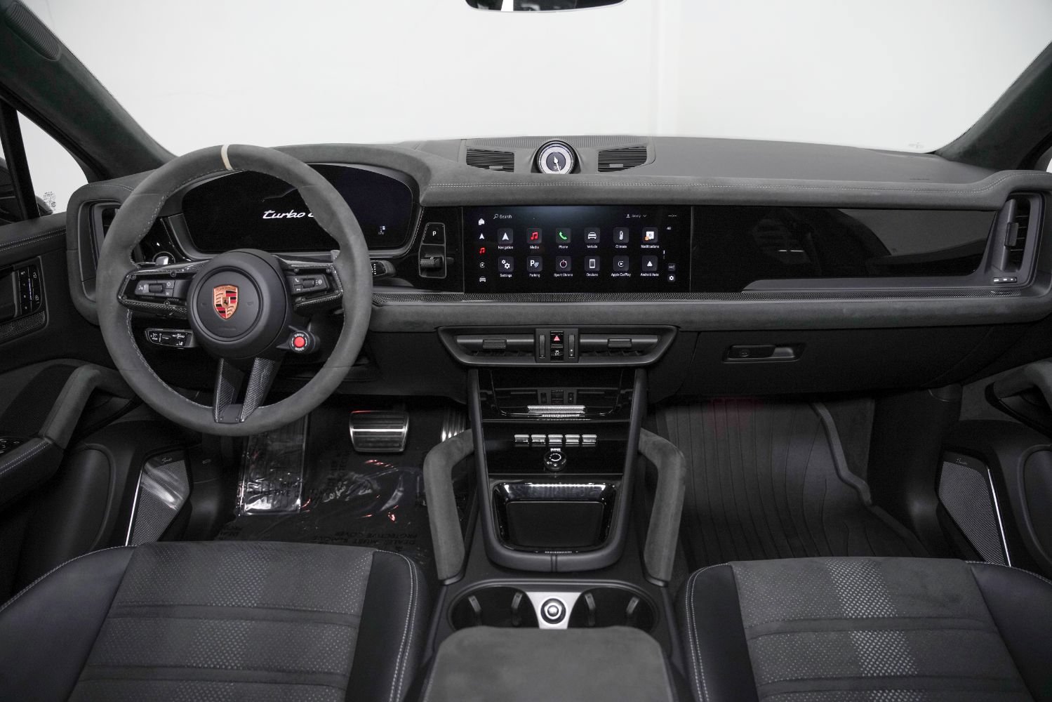 Used 2025 Porsche Cayenne Turbo GT AWD/4WD image 10