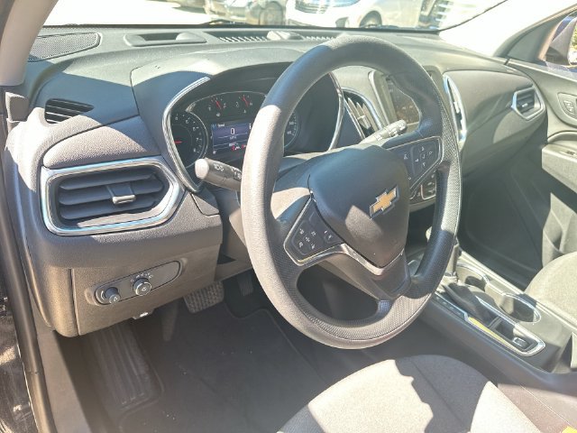 Used 2021 Chevrolet Equinox LT FWD image 14