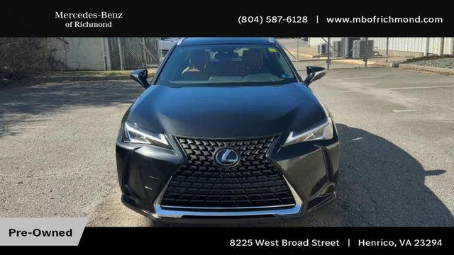Used 2021 Lexus UX 200 200 Base w/ Accessory Package (Z1) image 5