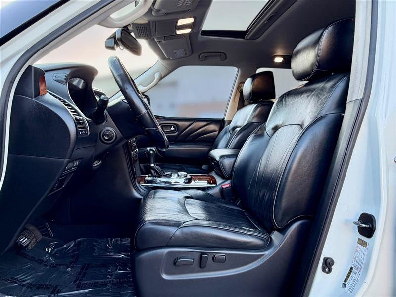 Used 2016 INFINITI QX80 4WD w/ Deluxe Technology Package image 9