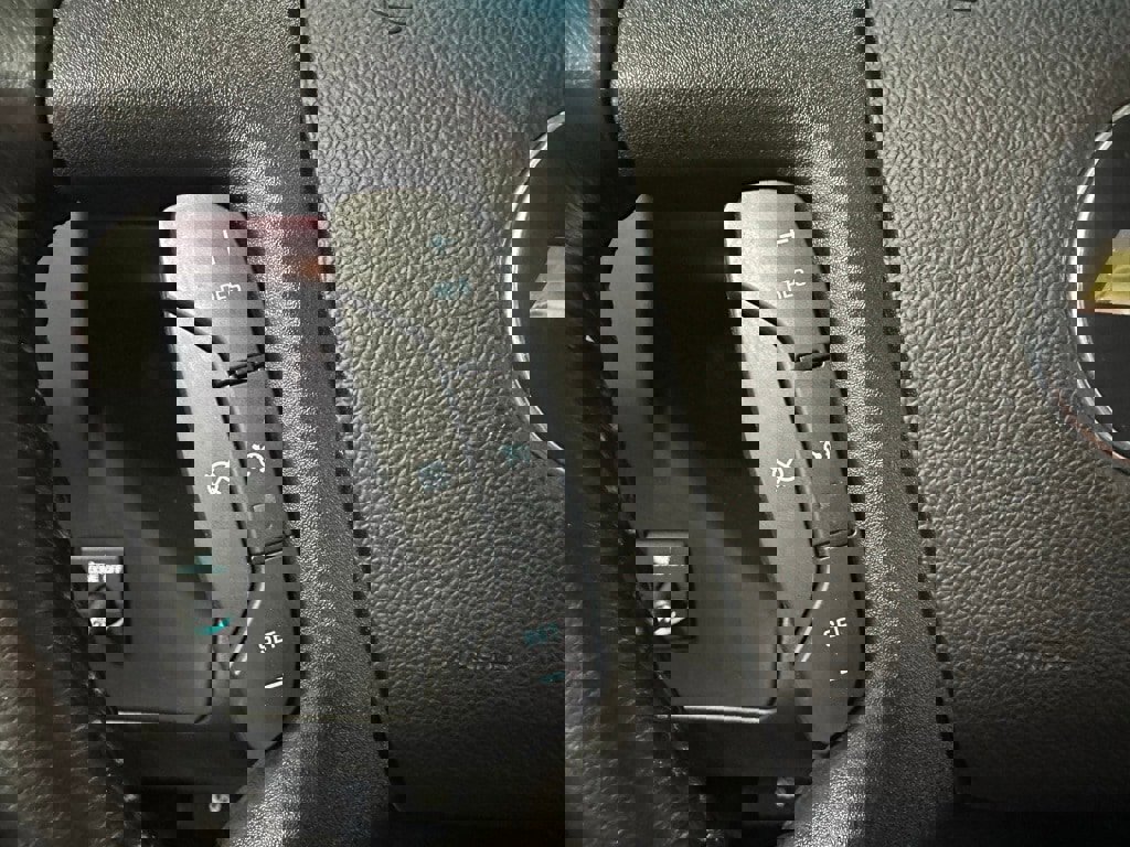 Used 2022 Chevrolet Express 3500 w/ Power Convenience Package image 21