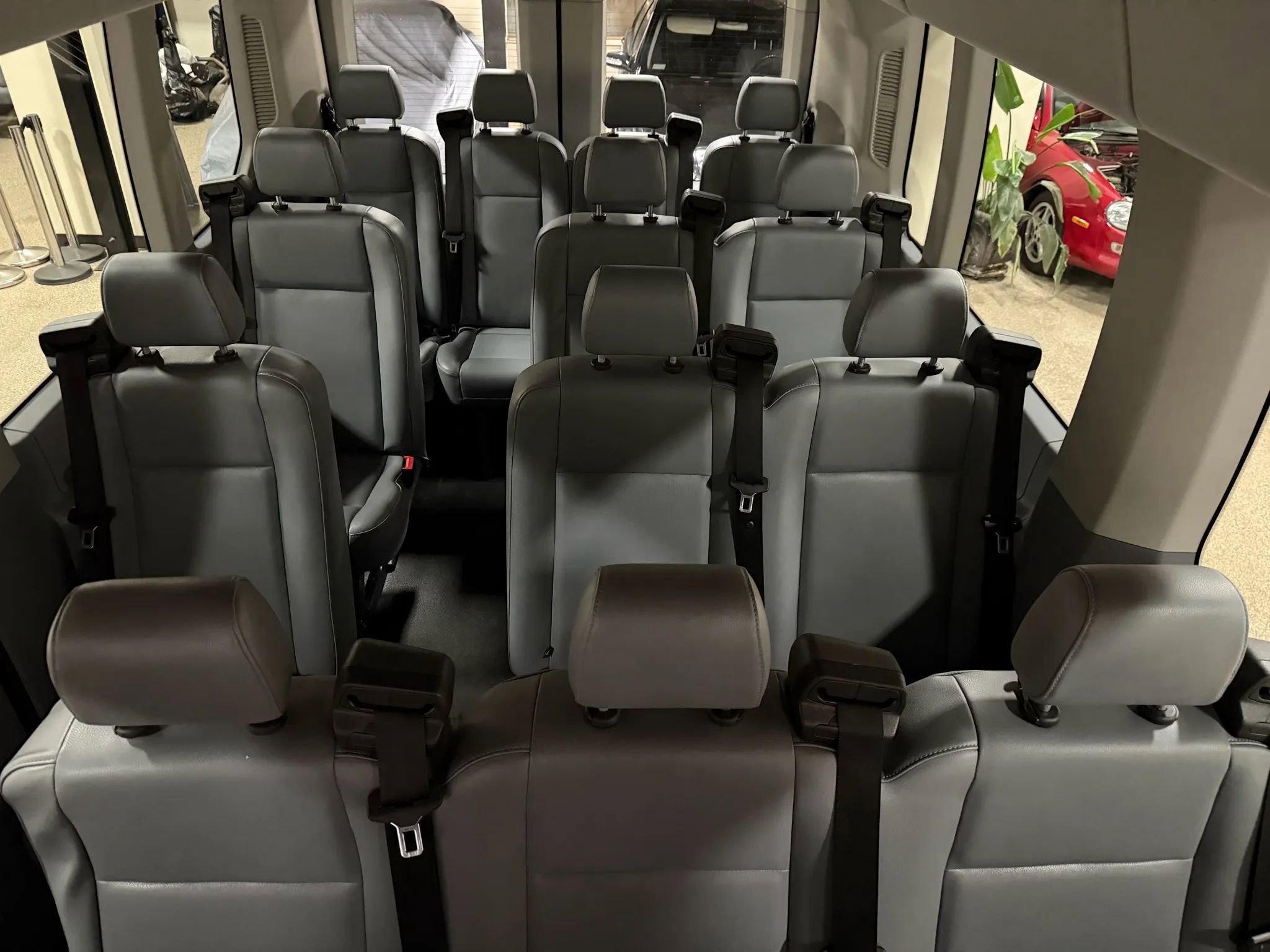 Used 2017 Ford Transit 350 XL RWD image 39