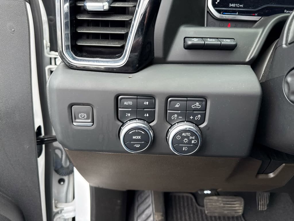 Used 2023 GMC Sierra 1500 Denali Ultimate image 14