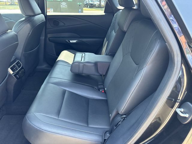 Used 2024 Lexus RX 350 FWD w/ Technology Package image 15