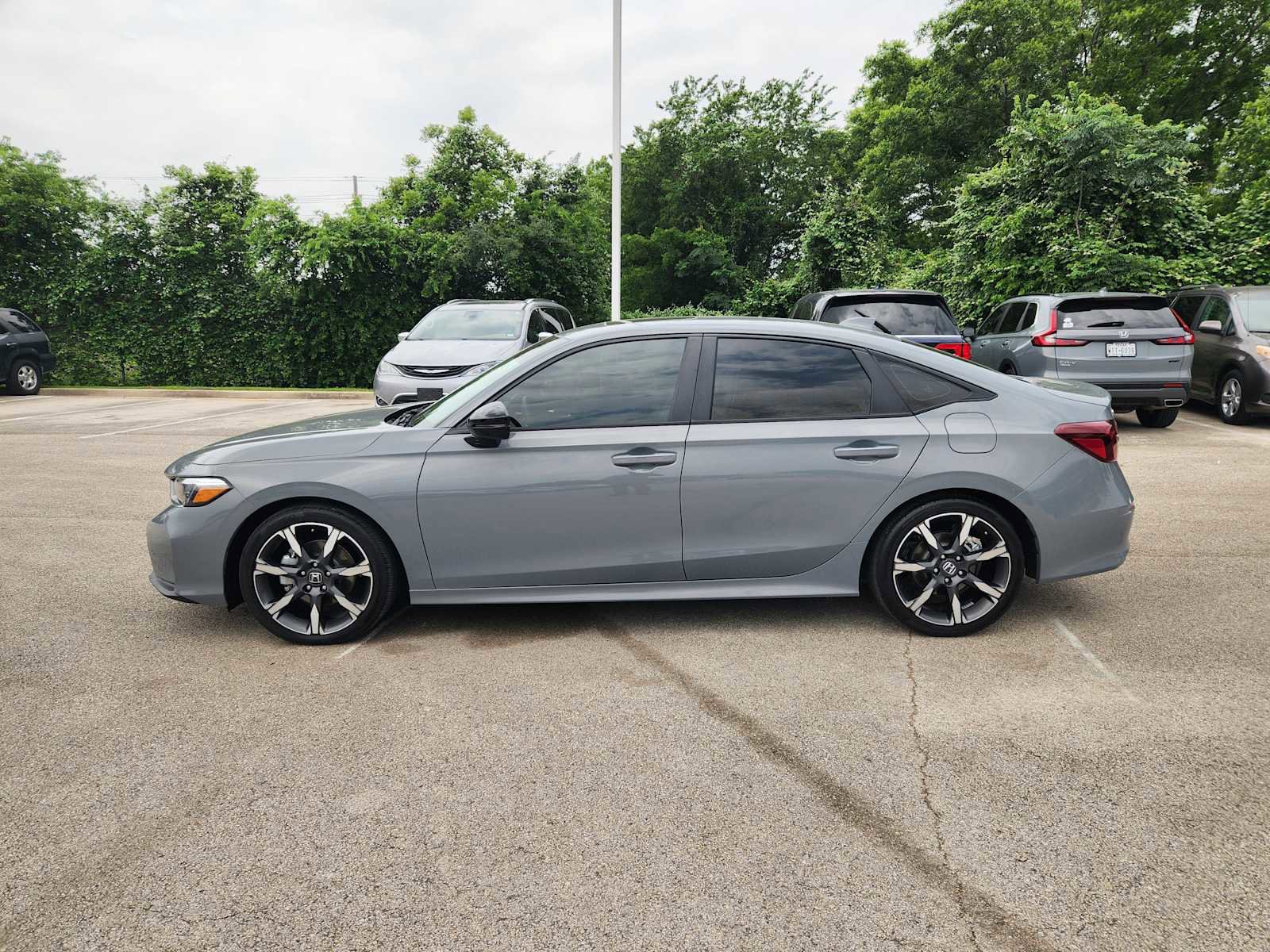 Used 2025 Honda Civic Sport Touring image 4