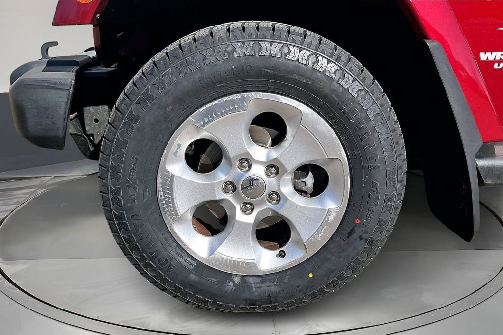 Used 2013 Jeep Wrangler Unlimited Sahara w/ Trailer Tow Group image 31